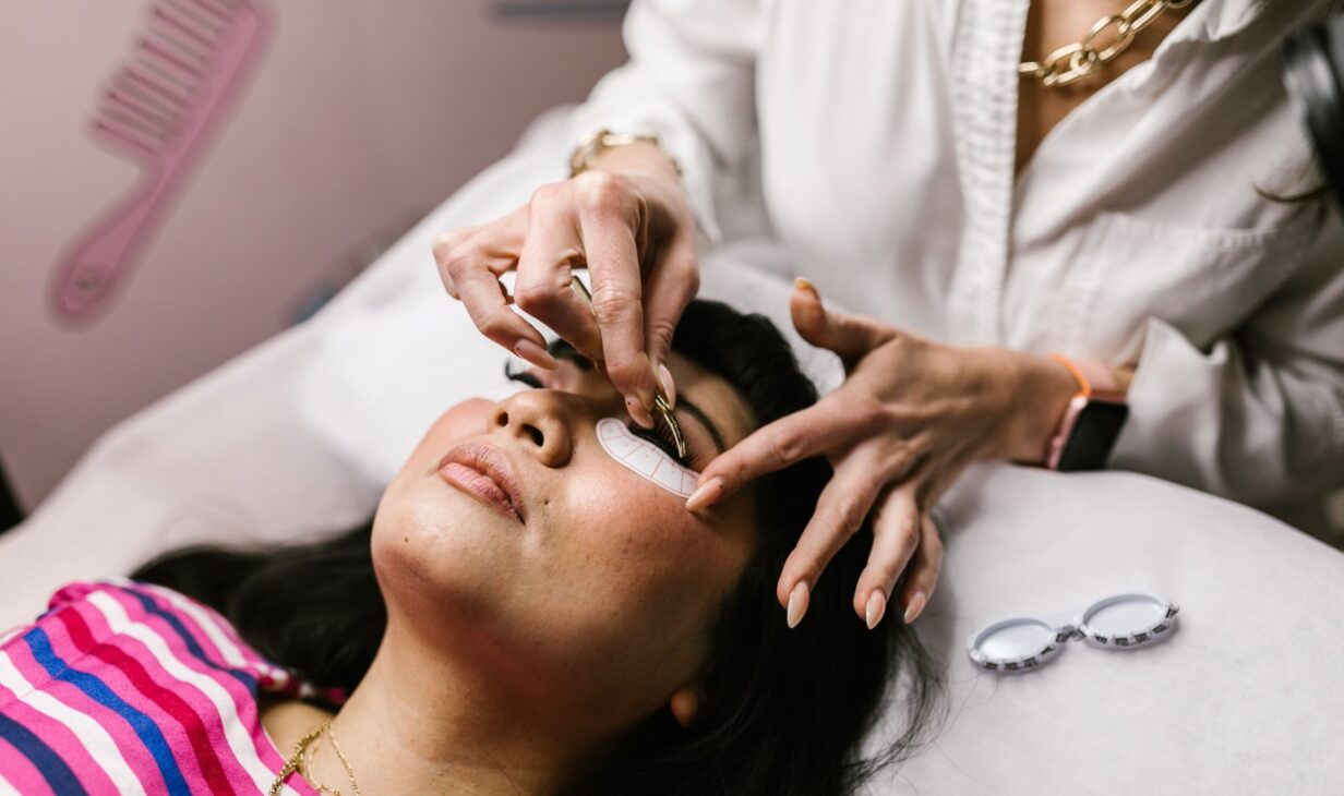 Volume Lash Extensions