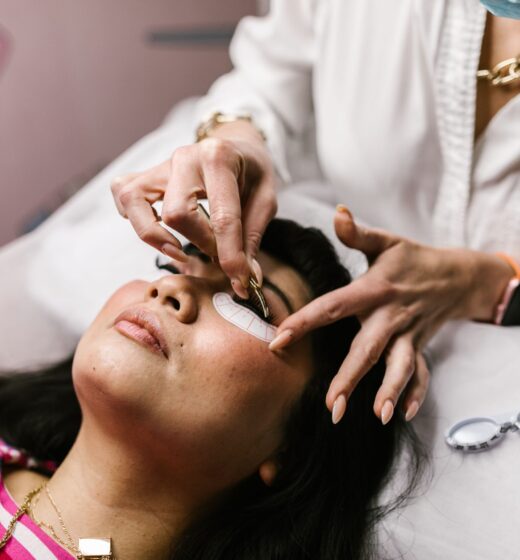 Volume Lash Extensions